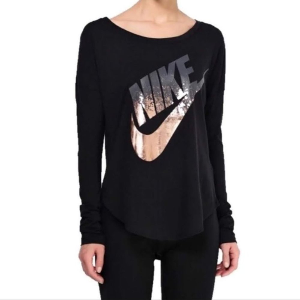Nike Long Sleeve Tshirt Size Medium Black
